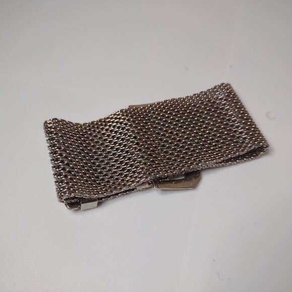 Cute Silver Tone Metal Mesh Belt Bracelet - Picture 4 of 10